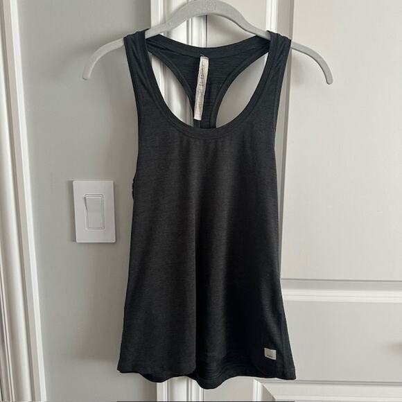 Vuori Tops - Vuori Heather Black Racerback Performance Tank Size: Small
